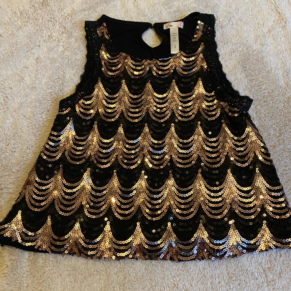 L8ter gold and black sequin tank top. Slightly cropped